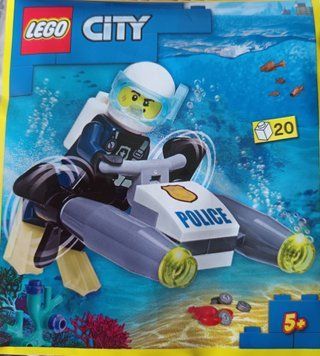 Конструктор з мініфігуркою LEGO CITY Carl Confidential's Diving Scooter (952208), полібег 952208 фото