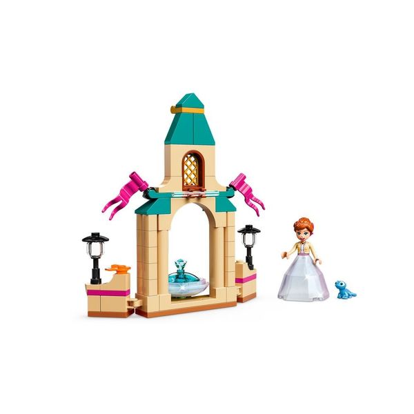 Конструктор LEGO Disney Princess Двор замка Анны (43198) 43198 фото