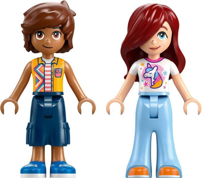 Конструктор&nbsp;LEGO&nbsp;Friends Автомобиль&nbsp;для доставки&cedil;тортов&nbsp;с единорогами (42675) 42675 фото